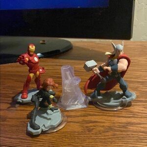 Marvel Avengers Disney infinity play set